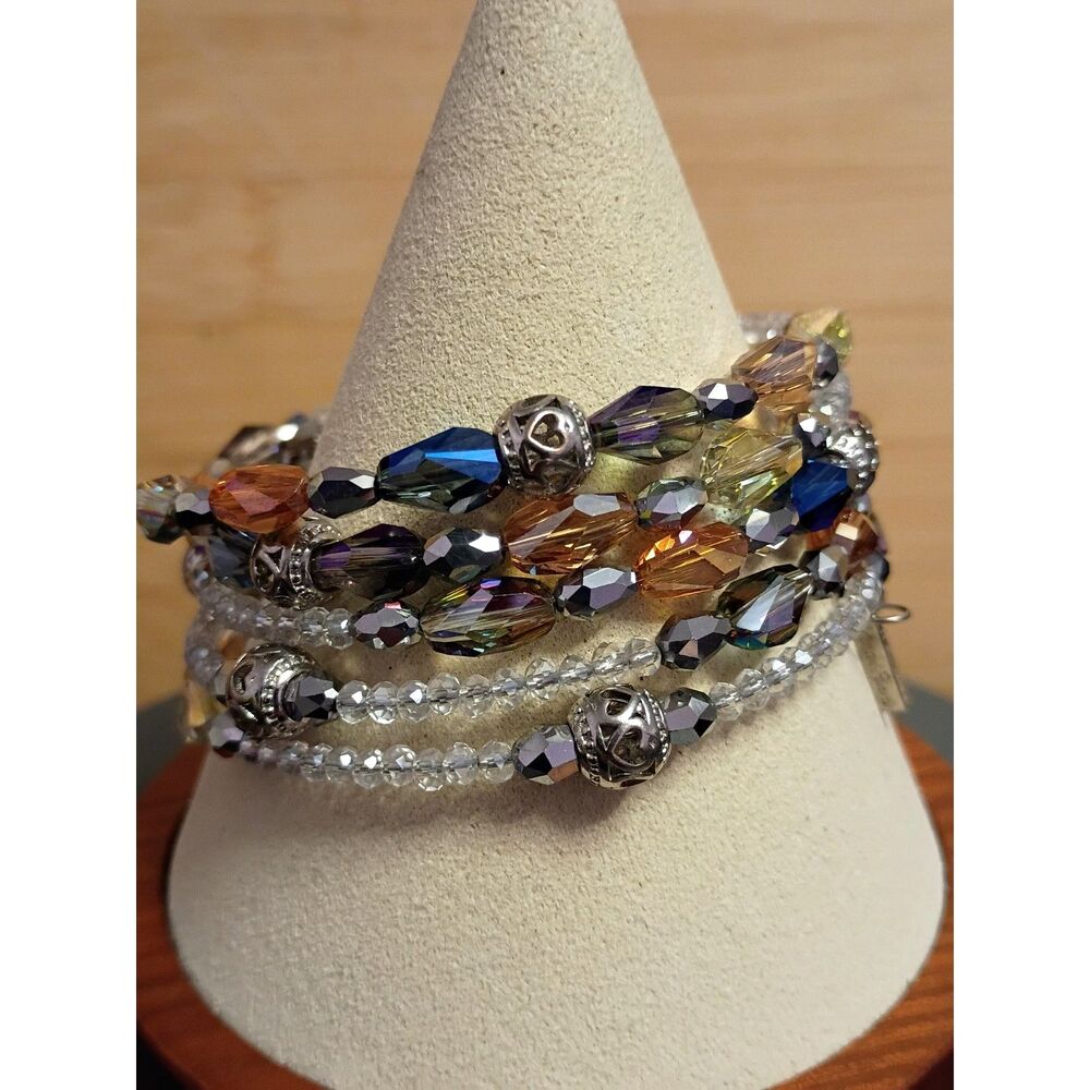 Vintage Vantel Pearls Beaded Wrap Bracelet Crystals, Glass, Metal, Pearl Accent.